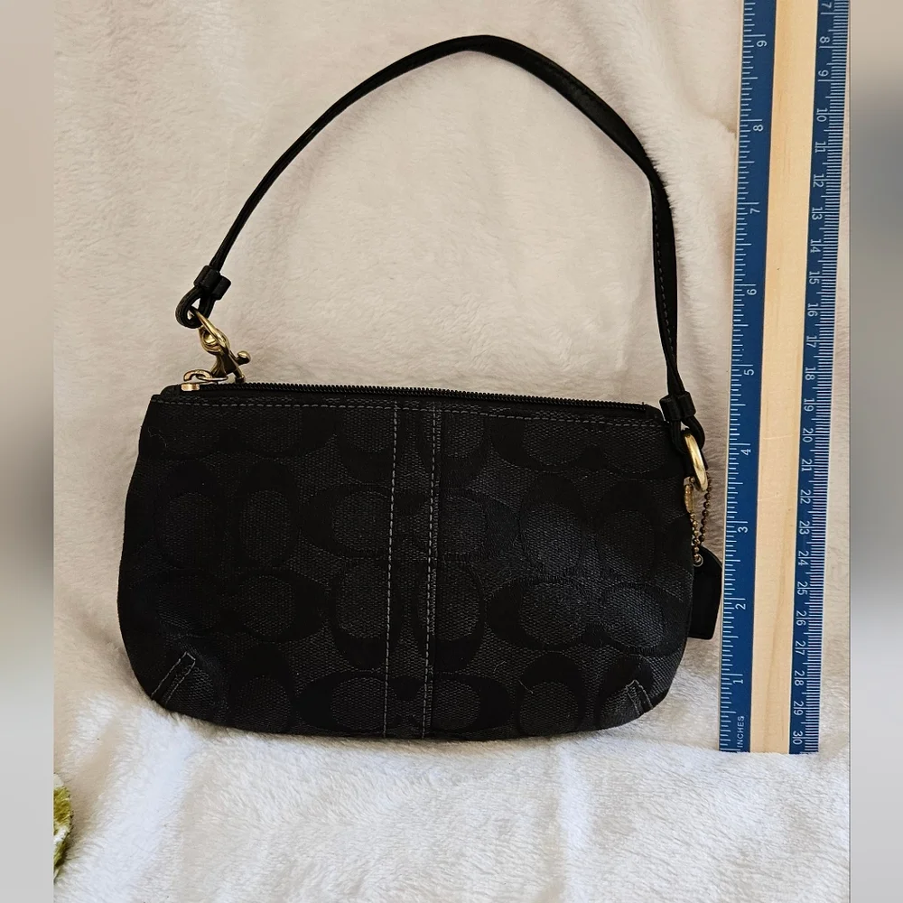 Coach Jacquard leather/canvas vintage Legacy signature wristlet Y2K - Picture 2 of 7